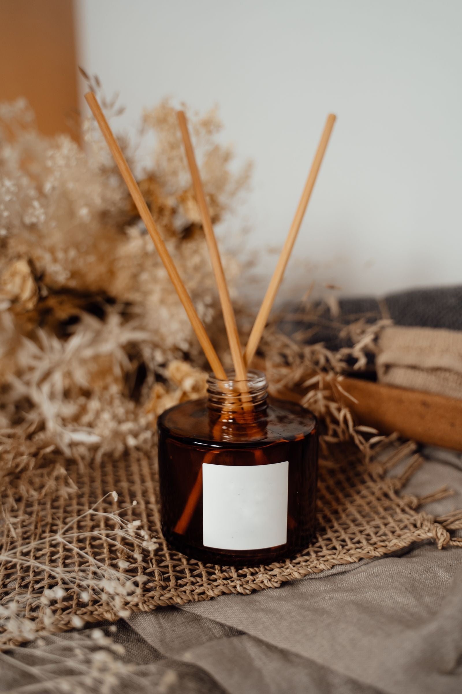 A Guide to Choosing the Perfect Diffuser for Your Home — natural reed diffuser with dried flowers